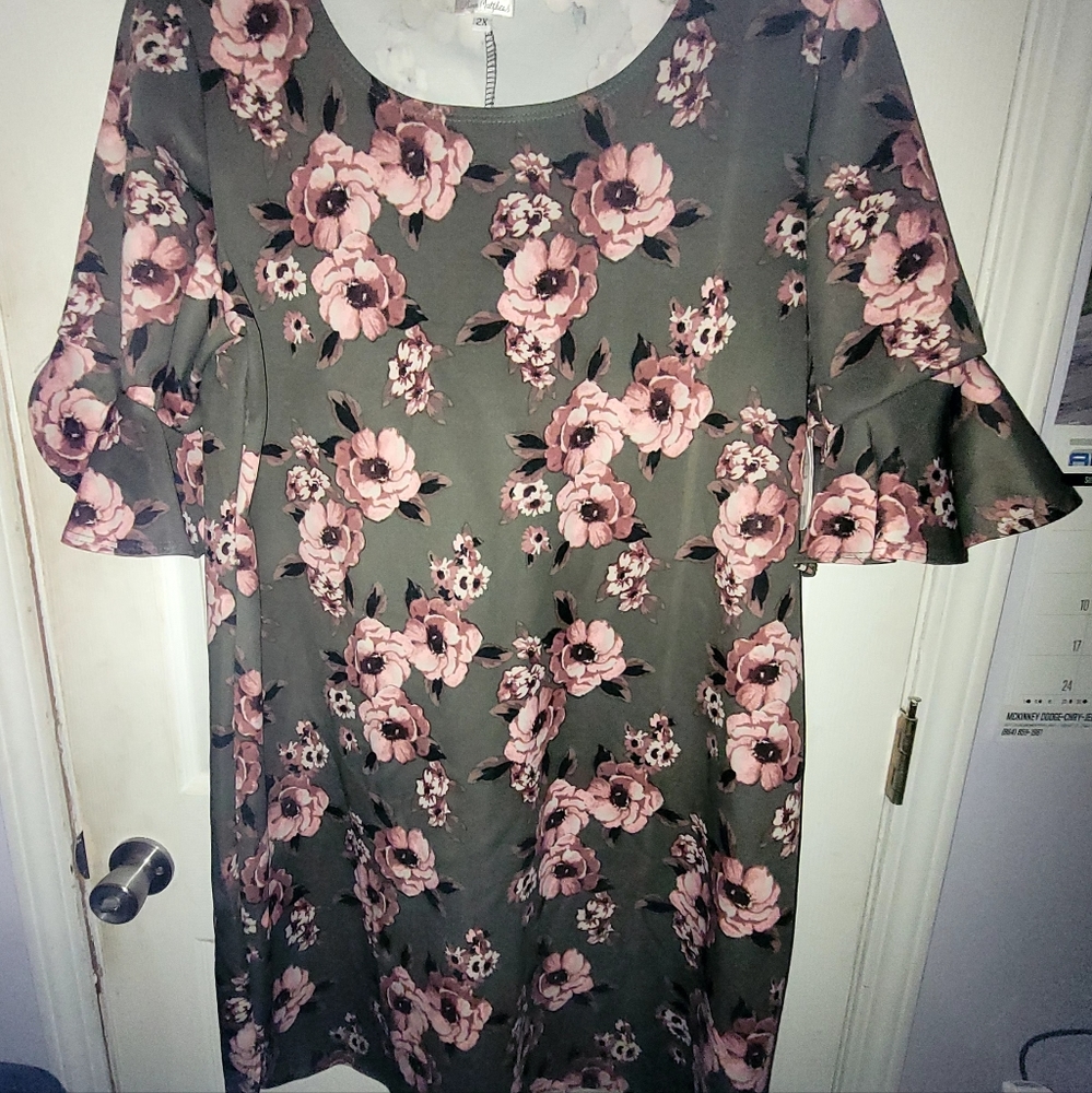 Olivia Matthew's Dress